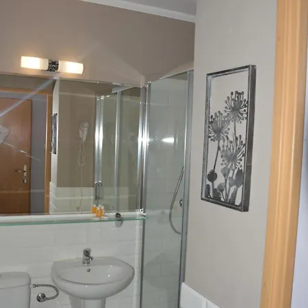 Landrynka Bed & Breakfast 3*