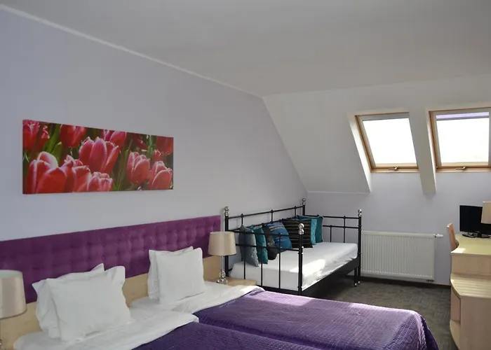 Landrynka Bed & Breakfast 3*